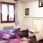 F3 Petite Venise - Gallery Apartment *