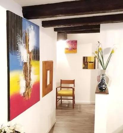 F3 Petite Venise - Gallery Apartment